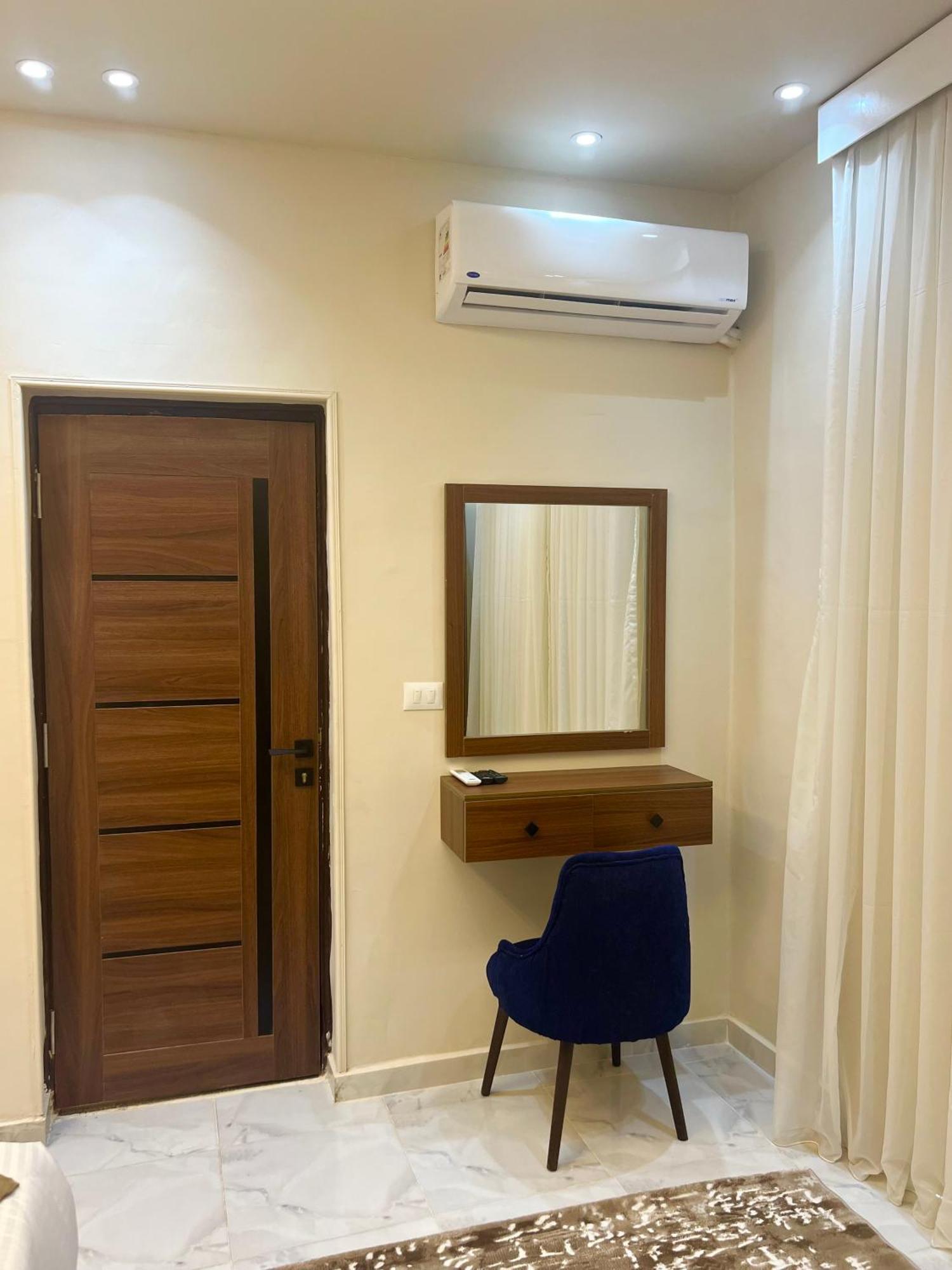 New Glamour Pyramids Hotel Kafrat al Jabal Exterior photo
